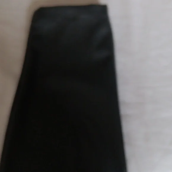 Vince Camuto Womens Dark Charcoal Faux Leather Pant.EUC XS - Picture 6 of 7